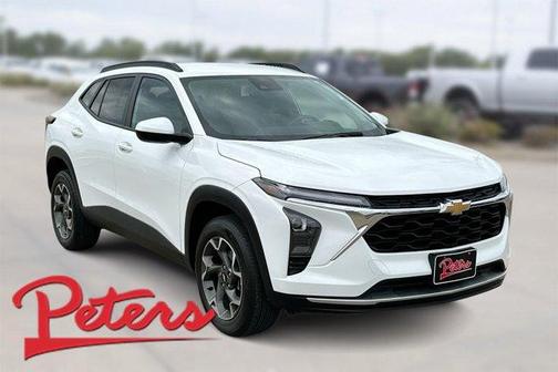 Summit White 2024 Chevrolet Trax LT