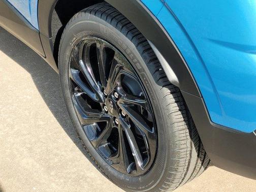 Marina Blue 2027 Chevrolet Bolt RS