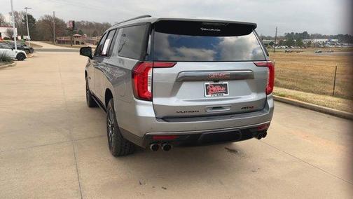 2023 GMC Yukon XL AT4