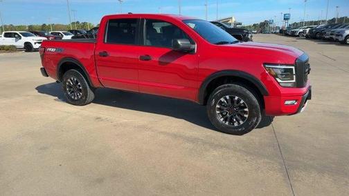 2023 Nissan Titan PRO-4X