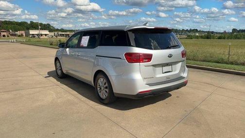 2019 Kia Sedona LX