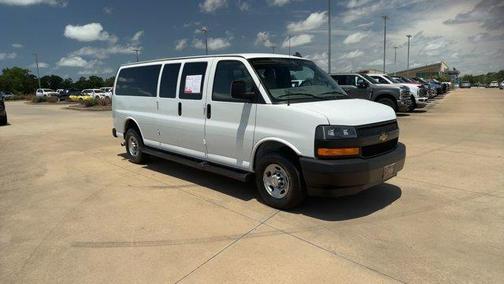 2022 Chevrolet Express 3500 LS