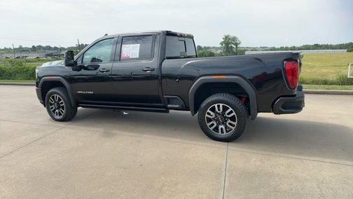 2023 GMC Sierra 2500 AT4