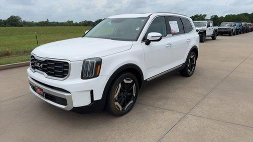 Glacial White Pearl 2025 Kia Telluride S
