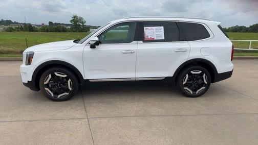 Glacial White Pearl 2025 Kia Telluride S