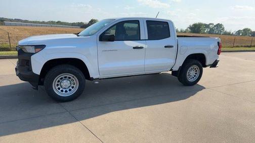 Summit White 2026 Chevrolet Colorado WT
