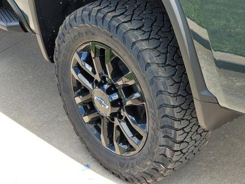 2025 Chevrolet Silverado 2500 LTZ