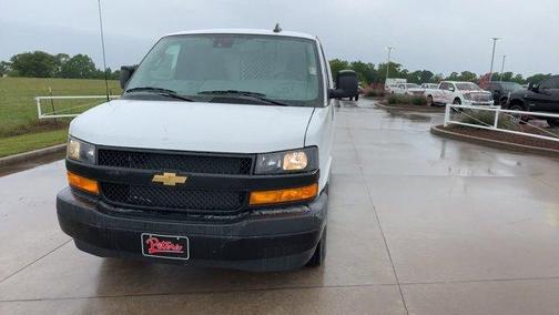 Summit White 2026 Chevrolet Express 2500 Work Van