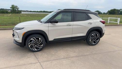 White Sand 2026 Chevrolet Trailblazer RS