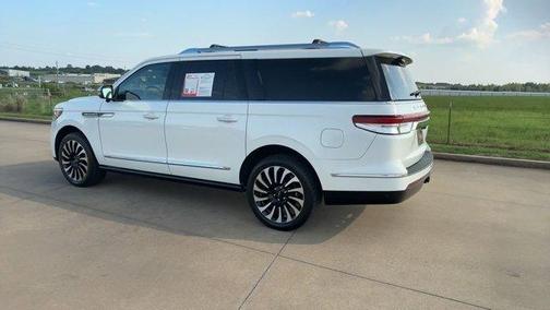 2023 Lincoln Navigator L Black Label
