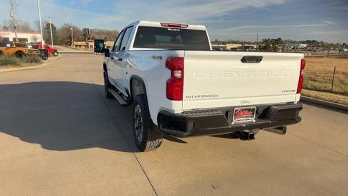 2026 Chevrolet Silverado 2500 Custom