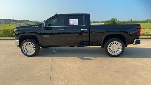 2025 Chevrolet Silverado 2500 LTZ