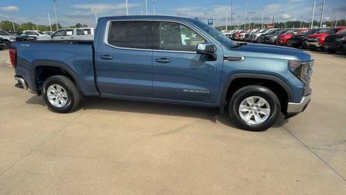 2024 GMC Sierra 1500 SLE