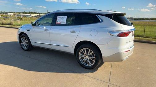 2022 Buick Enclave Premium