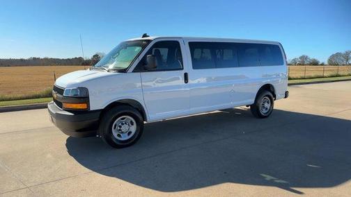 2023 Chevrolet Express 3500 LS