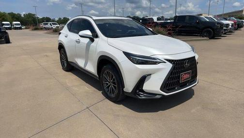 White Pearl 2025 Lexus NX 250 Premium