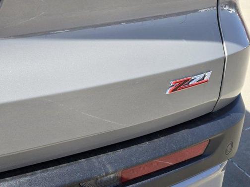 Sandstone Gray 2026 Chevrolet Traverse Z71