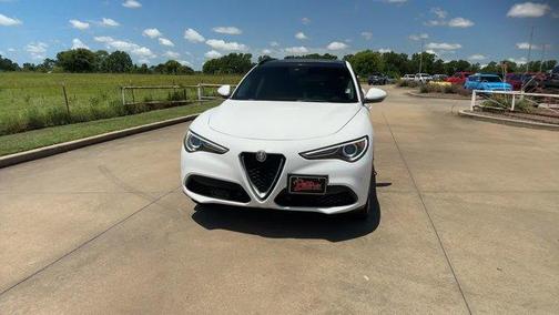 2018 Alfa Romeo Stelvio Sport