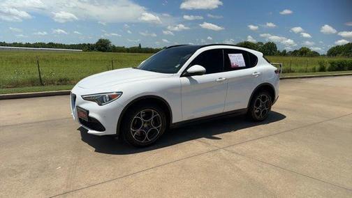 2018 Alfa Romeo Stelvio Sport
