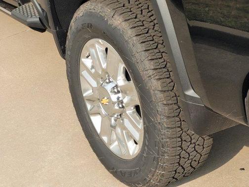 2025 Chevrolet Silverado 2500 High Country