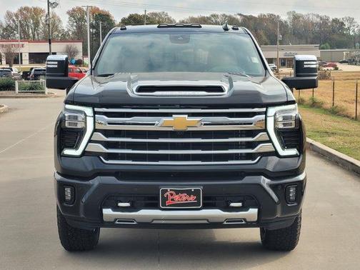 2025 Chevrolet Silverado 2500 High Country