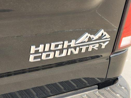 2025 Chevrolet Silverado 2500 High Country