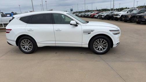 Uyuni White 2024 Genesis GV80 2.5T