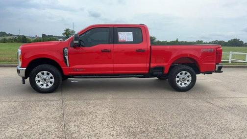 Race Red 2023 Ford F-250 XLT