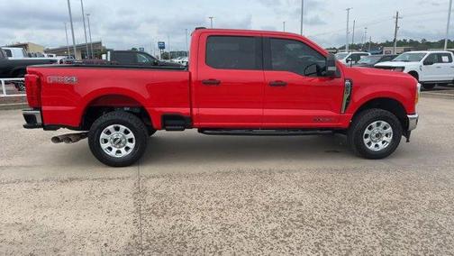 Race Red 2023 Ford F-250 XLT