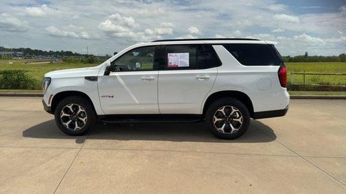 2025 GMC Yukon AT4