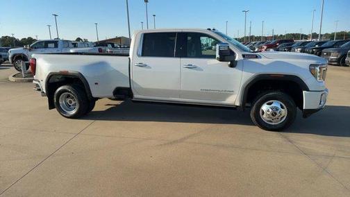 2022 GMC Sierra 3500 Denali