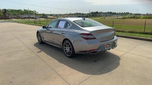 2024 Genesis G70 2.5T
