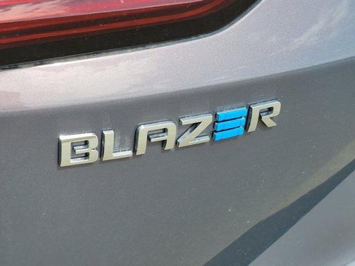 2025 Chevrolet Blazer EV AWD LT