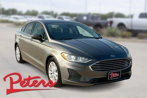 2020 Ford Fusion SE