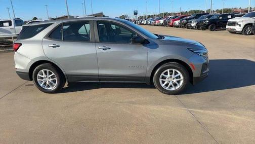 2023 Chevrolet Equinox LS