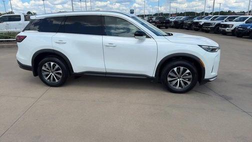 Radiant White 2027 INFINITI QX60 Pure