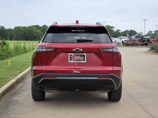 Radiant Red 2026 Chevrolet Equinox RS