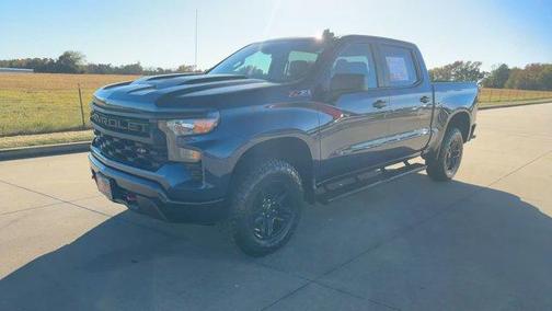 2022 Chevrolet Silverado 1500 Custom Trail Boss