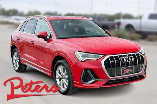 2023 Audi Q3 45 S line Premium