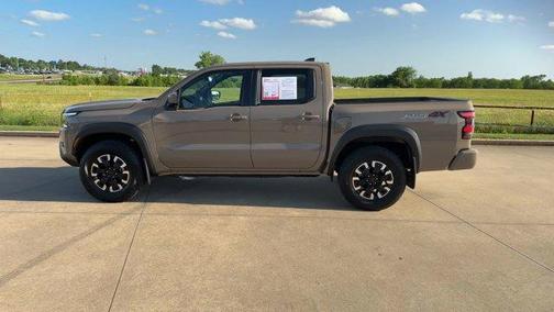 2024 Nissan Frontier PRO-4X