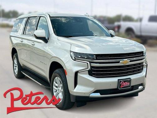 2023 Chevrolet Suburban LT