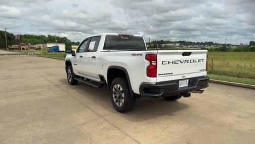 2024 Chevrolet Silverado 2500 Custom