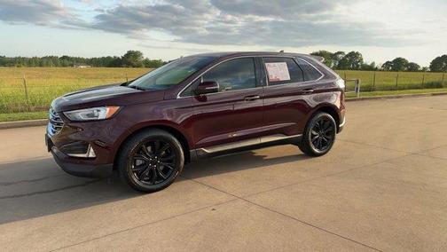 2021 Ford Edge Titanium