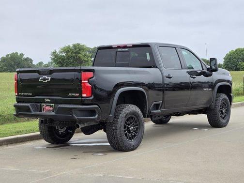 Black 2026 Chevrolet Silverado 2500 ZR2