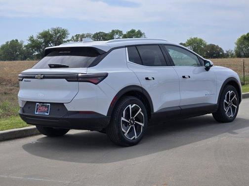 Summit White 2026 Chevrolet Equinox EV LT 2