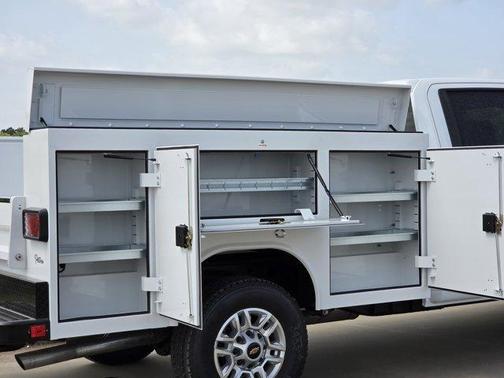 Summit White 2026 Chevrolet Silverado 2500 WT