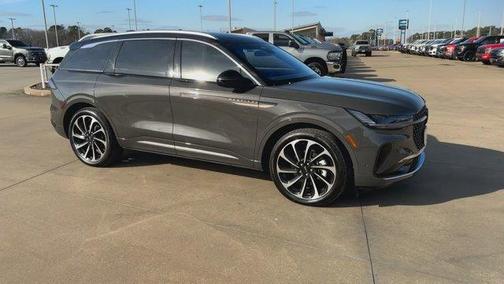 2024 Lincoln Nautilus Black Label