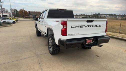 2024 Chevrolet Silverado 2500 Custom