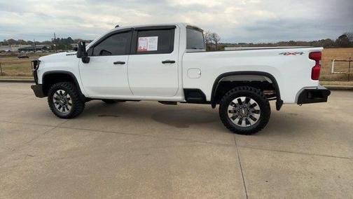 2024 Chevrolet Silverado 2500 Custom