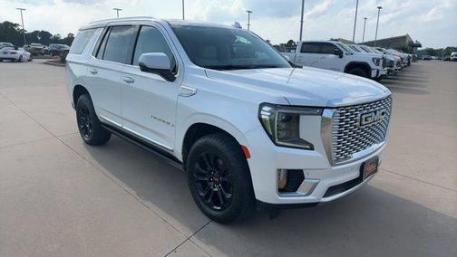 White Frost Tri-Coat 2021 GMC Yukon Denali